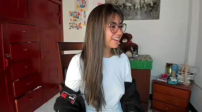 Snapshot of Isabellaa22_1 chatting on January 21, 2025, 12:50 pm Isabellaa22 1 online show from January 21, 2025, 12:50 pm