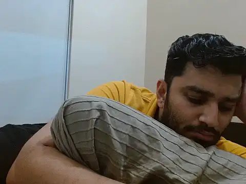 robintoit online show from October 28, 2025, 6:10 pm