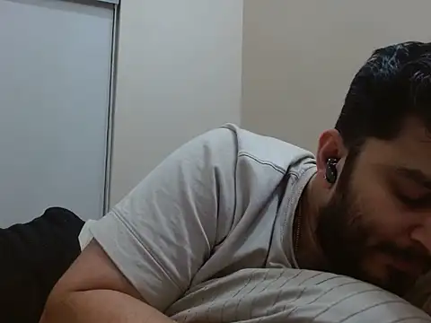 robintoit online show from November 2, 2025, 2:30 pm