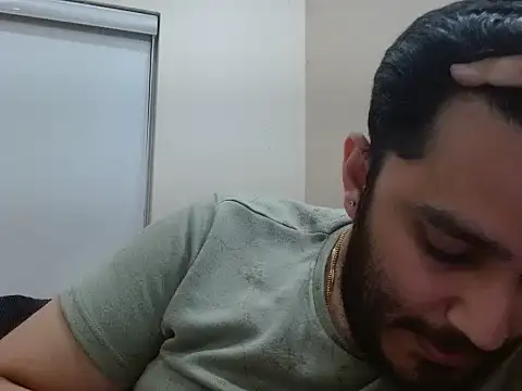 robintoit online show from April 12, 2026, 8:58 pm