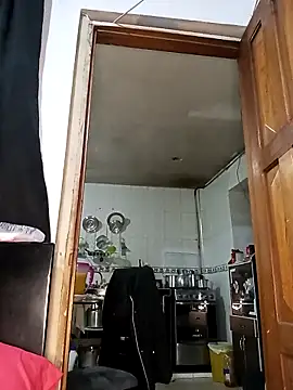 Natasha milf   online show from March 4, 2025, 9:22 pm