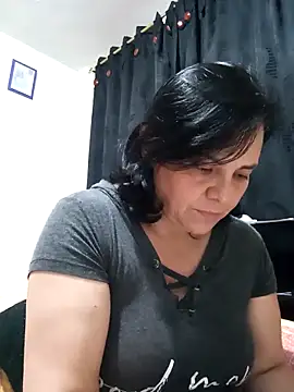 Natasha milf   online show from March 5, 2025, 12:27 am