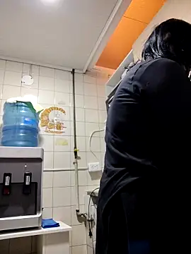 Natasha milf   online show from October 16, 2025, 12:50 pm