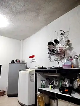 Natasha milf   online show from October 26, 2025, 10:32 am