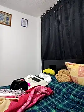 Natasha milf   online show from November 9, 2025, 12:31 am