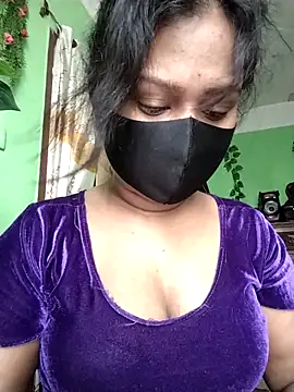 Idhika Paul online show from September 26, 2025, 4:16 am