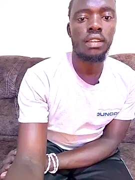 MaskedGQ online show from September 16, 2025, 12:39 pm