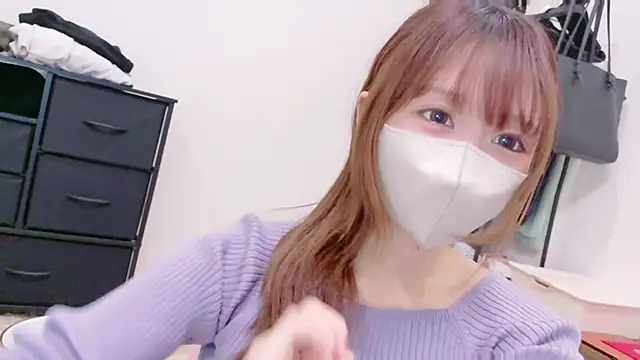 Yui-Ch online show from March 12, 2026, 11:38 am