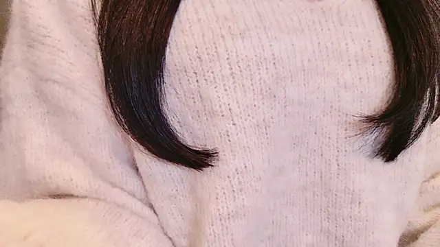 sayaka xo online show from November 18, 2025, 2:06 am