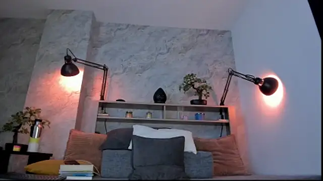 bruno woods online show from December 19, 2025, 12:06 am