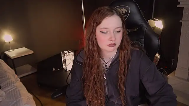 carolina elf online show from February 20, 2025, 9:11 am