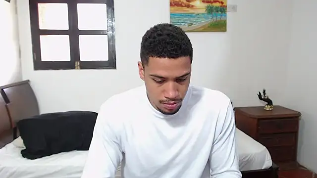 Jhors  Collens online show from December 15, 2025, 6:56 pm