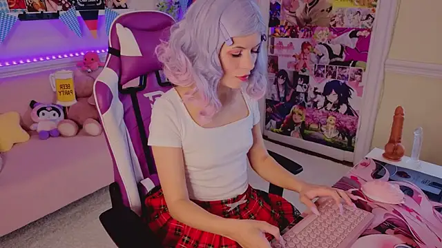 Snapshot of Katya_Zaitseva chatting on September 23, 2025, 7:06 pm Katya Zaitseva online show from September 23, 2025, 7:06 pm