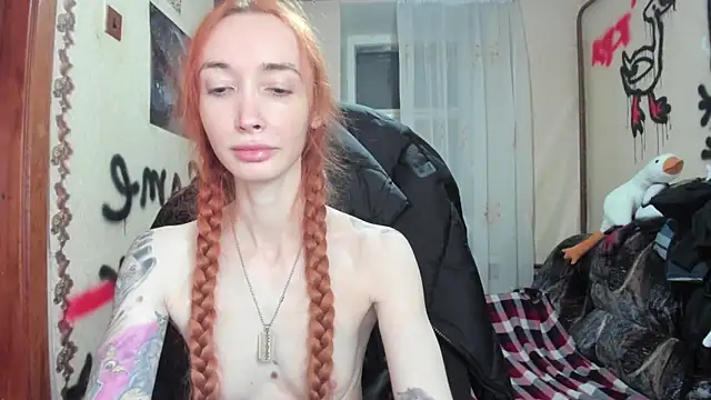 Roxy Silver online show from December 4, 2024, 9:46 pm