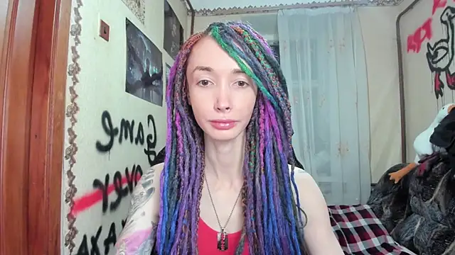 Roxy Silver online show from December 9, 2024, 7:18 pm