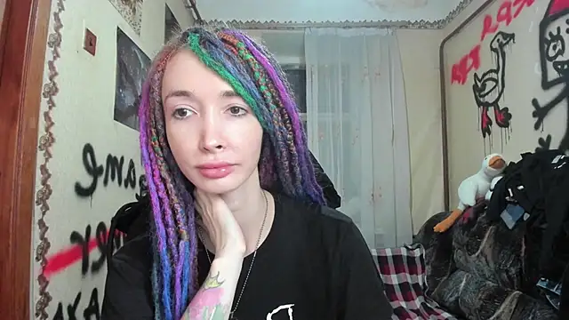 Roxy Silver online show from December 30, 2024, 7:42 pm