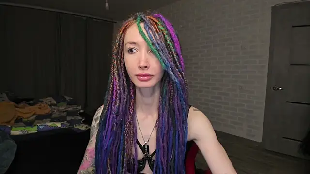 Roxy Silver online show from January 11, 2025, 5:41 am