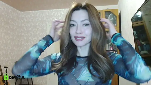 alicia spicy online show from December 18, 2024, 4:20 am