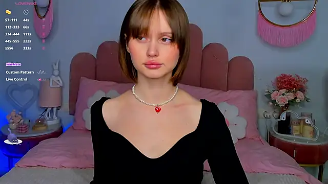 MaryLew online show from November 22, 2025, 6:12 am