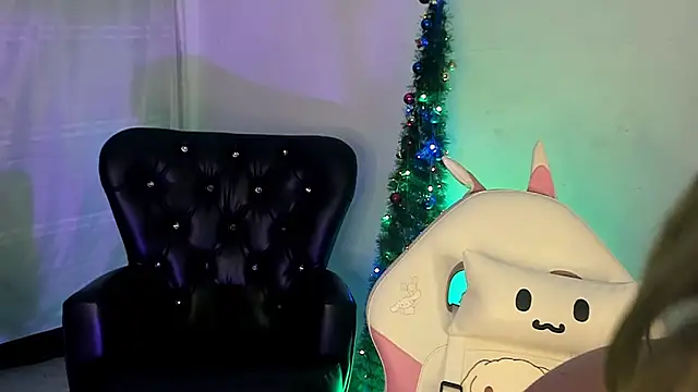 Snapshot of Samanta_cutee chatting on January 12, 2025, 11:15 pm Samanta cutee online show from January 12, 2025, 11:15 pm