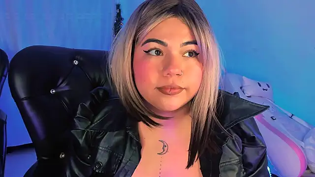 Snapshot of Samanta_cutee chatting on January 31, 2025, 10:20 am Samanta cutee online show from January 31, 2025, 10:20 am