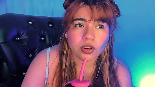 Snapshot of Samanta_cutee chatting on January 31, 2025, 8:01 pm Samanta cutee online show from January 31, 2025, 8:01 pm