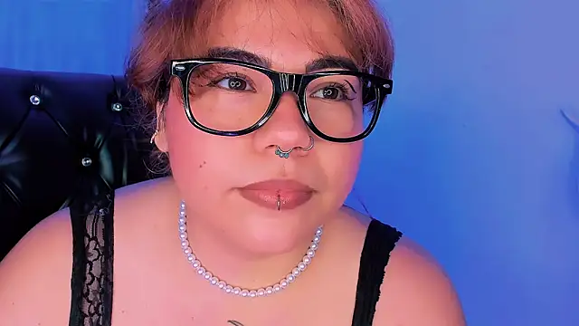 Snapshot of Samanta_cutee chatting on February 9, 2025, 8:34 pm Samanta cutee online show from February 9, 2025, 8:34 pm