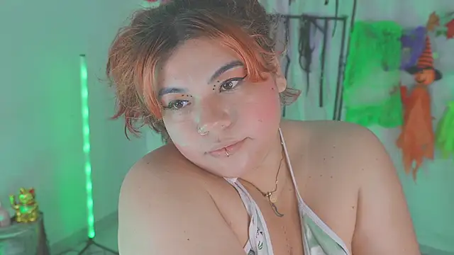 Snapshot of Samanta_cutee chatting on September 28, 2025, 12:43 pm Samanta cutee online show from September 28, 2025, 12:43 pm