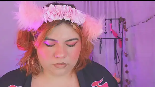 Samanta cutee online show from December 22, 2025, 12:35 pm