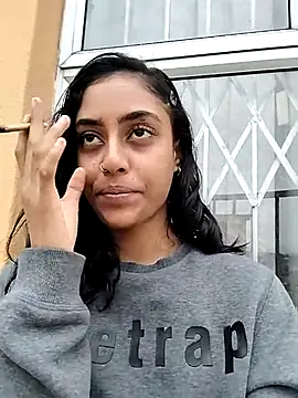 cleopatra-phaedra online show from February 28, 2025, 11:14 am