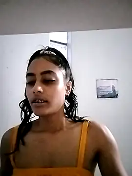 cleopatra-phaedra online show from October 31, 2025, 4:30 pm