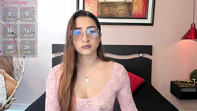  LaraMom  online show from January 14, 2026, 7:52 pm