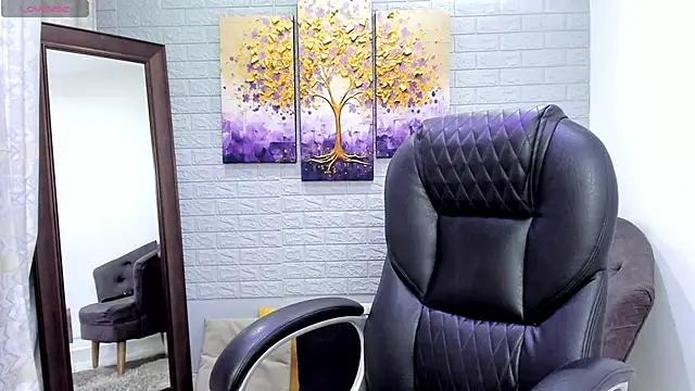  LaraMom  online show from February 16, 2026, 7:54 pm