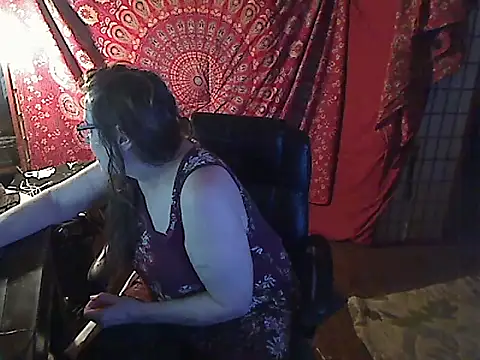 Snapshot of Ireallysquirt chatting on February 23, 2025, 11:47 pm Ireallysquirt online show from February 23, 2025, 11:47 pm