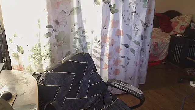 Ireallysquirt online show from April 19, 2026, 1:27 am