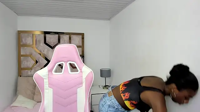 Anny osorio online show from March 14, 2025, 7:23 pm