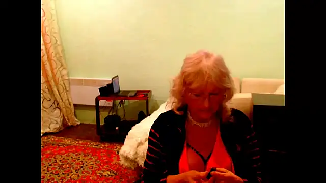 Natali7634 online show from October 7, 2025, 6:38 pm