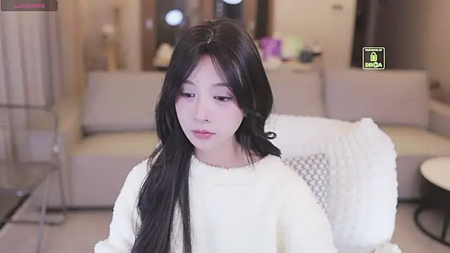 Snapshot of JayPope chatting on November 10, 2025, 12:15 pm JayPope online show from November 10, 2025, 12:15 pm