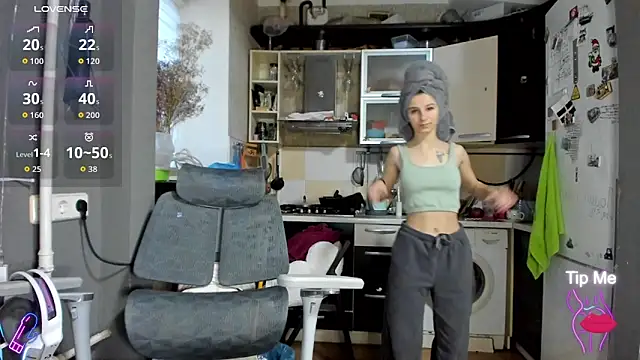  Nika Kik online show from December 19, 2025, 12:56 pm