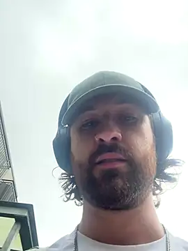 Snapshot of BuurningBoy chatting on September 18, 2025, 3:47 pm BuurningBoy online show from September 18, 2025, 3:47 pm