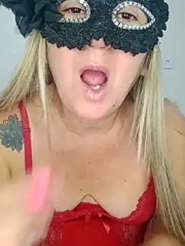 titiasexy online show from November 13, 2025, 2:21 am