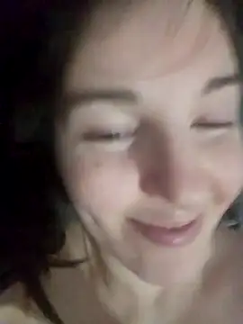 Snapshot of oxitocindi chatting on December 4, 2024, 10:19 pm oxitocindi online show from December 4, 2024, 10:19 pm