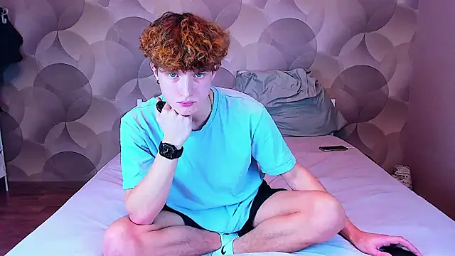 Ian Flor online show from December 5, 2025, 12:36 pm