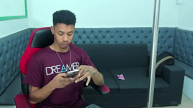 Hottwinkguys online show from March 19, 2025, 1:40 pm