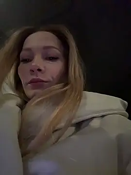 LavenderHot online show from March 4, 2026, 12:27 am