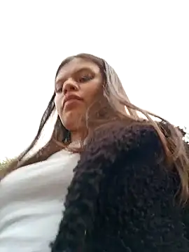 Violeta 12- online show from March 18, 2025, 10:37 pm