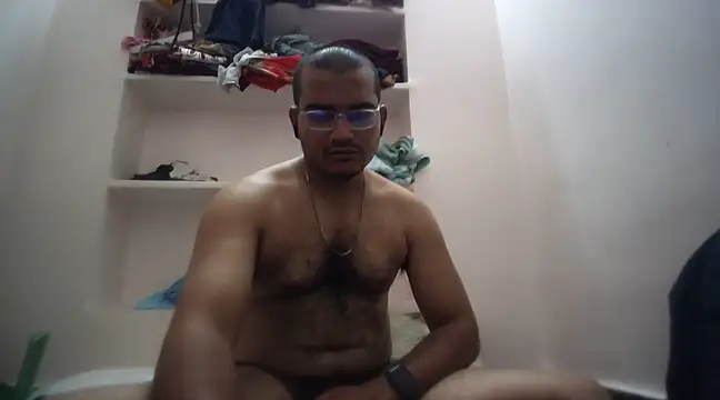 naughtymike0007 online show from February 28, 2025, 10:50 pm