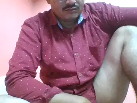 Snapshot of naughtymike0007 chatting on February 27, 2026, 3:12 pm naughtymike0007 online show from February 27, 2026, 3:12 pm