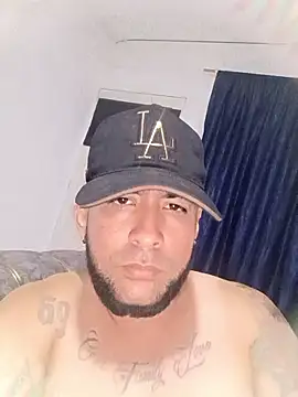 Snapshot of sexjim01 chatting on June 17, 2026, 4:48 am sexjim01 online show from June 17, 2026, 4:48 am