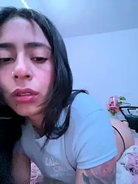 CieloTaylor online show from December 15, 2025, 12:15 am